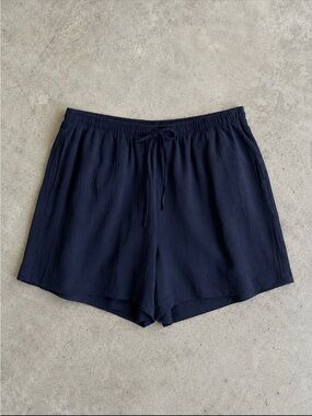 Torrid Black Crinkle Rayon Pull On Shorts Plus Size 3X NEW 2025